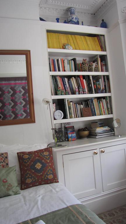 Holmewood Homestay London Bilik gambar