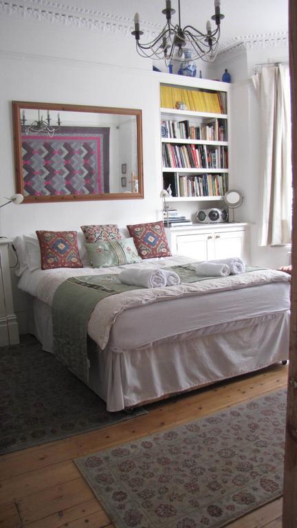 Holmewood Homestay London Bilik gambar