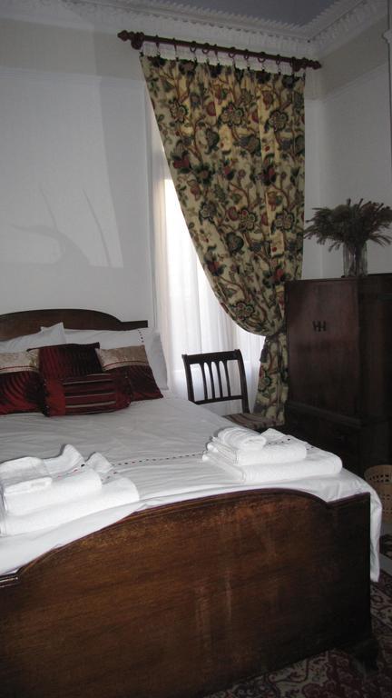 Holmewood Homestay London Bilik gambar